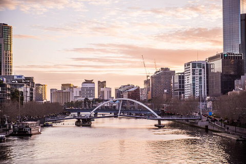Summer Twilight Cruise On The Yarra River - Gold Coast Attractions 2