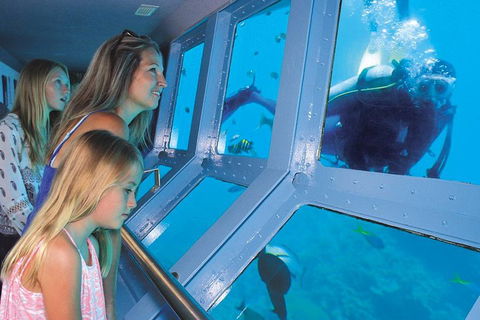 Port Douglas - Cruise And 10 Minute Scenic Flight - Gold Coast Attractions 0