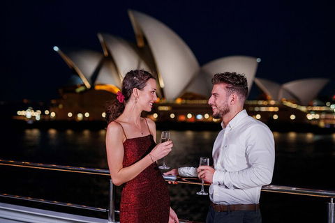 Sydney Harbour Dinner Cruise - Gold Coast Attractions 3