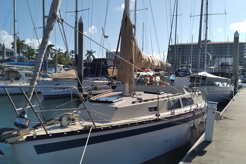 Townsville Small Group Sunset Sail Sailing Cruise Boat Tour Charter Hire - Gold Coast Attractions 1