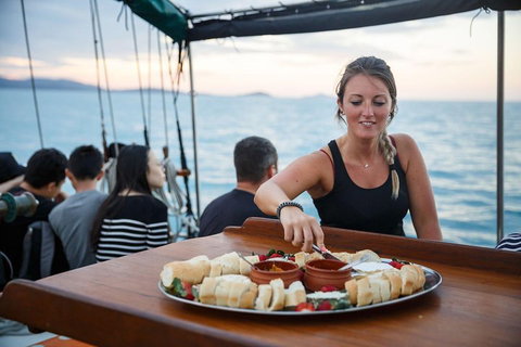 Fly & Sail Package (With Providence) - Gold Coast Attractions 0