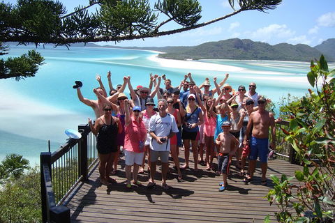 Whitehaven Beach And Hill Inlet | Awesome Beach BBQ | Family Friendly - Gold Coast Attractions 1