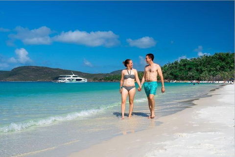 Whitehaven Beach Half-Day Cruises - Gold Coast Attractions 3
