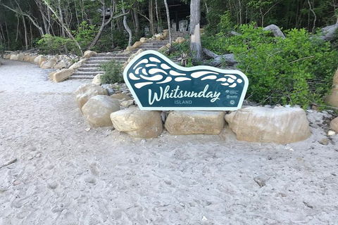2 Night Small Group Whitsundays Sailing Adventure Aboard Mandrake - Gold Coast Attractions 1
