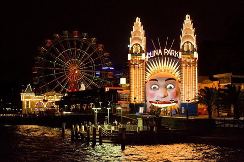 Sydney By Night - Private Luxury Night Tour - Gold Coast Attractions 1