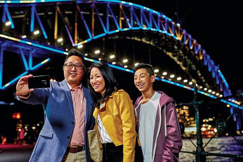 Sydney By Night - Private Luxury Night Tour - Gold Coast Attractions 5