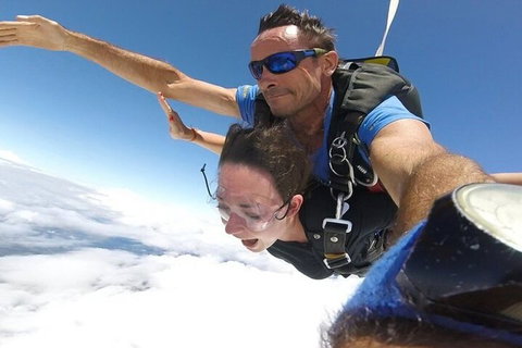 Byron Bay Tandem Sky Dive - Gold Coast Attractions 2