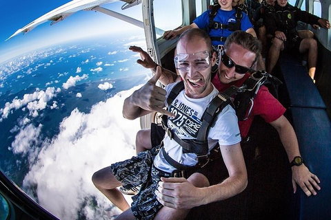 Byron Bay Tandem Sky Dive - Gold Coast Attractions 4
