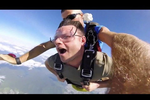 Reef And Rainforest Tandem Sky Dive In Cairns - Gold Coast Attractions 1