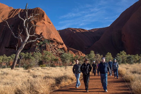 Highlights Of Uluru Including Sunrise And Breakfast - Gold Coast Attractions 3