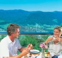 Brisbane Day in the Country Full-Day Small-Group Tour with Lunch - Gold Coast Attractions