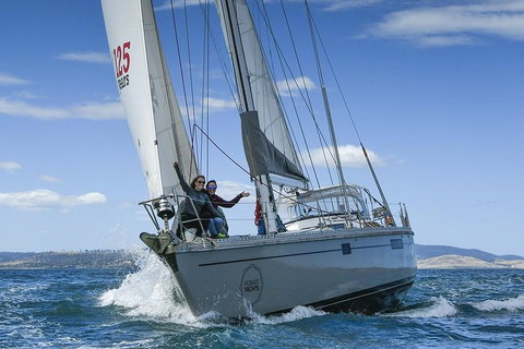 Half-Day Sailing On The Derwent River From Hobart - Gold Coast Attractions 5