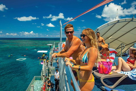 Outer Reef Pontoon Experience From Cairns - Gold Coast Attractions 1