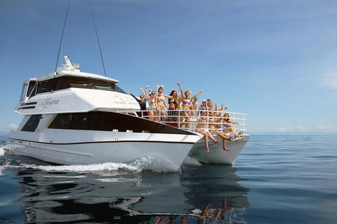 Seastar Luxury Outer Great Barrier Reef Island And Reef Tour From Cairns - Gold Coast Attractions 4