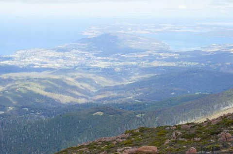 Hobart City Flight Including Mt Wellington And Derwent River - Gold Coast Attractions 4