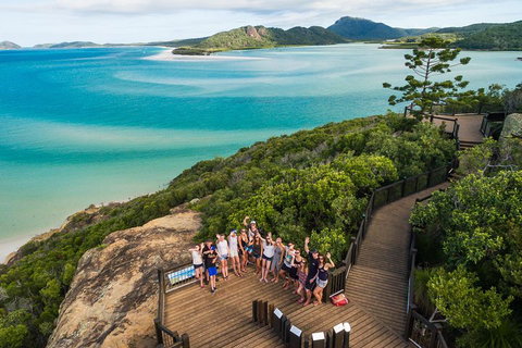 2-Day Whitsundays Sailing Adventure: Summertime - Gold Coast Attractions 3
