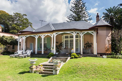 Eastern Suburbs Of Sydney, Woolloomooloo And Barangaroo - Gold Coast Attractions 1