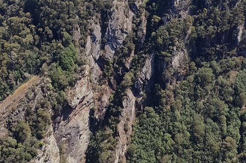 Leven Canyon Day Trip Including Wings Wildlife Park Or Gunns Plains Caves - Gold Coast Attractions 0