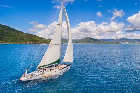 2-Night Whitsundays Sailing Cruise Incl. Whitehaven Beach & Great Barrier Reef - Gold Coast Attractions 3