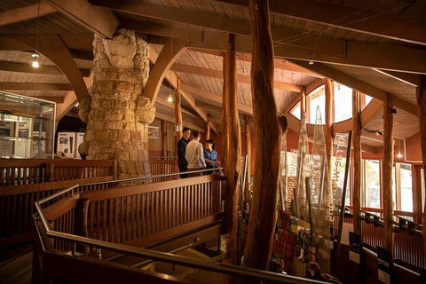 Grampians National Park With Kangaroos And MacKenzie Falls From Melbourne - Gold Coast Attractions 2