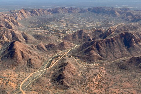 Scenic Flight: Gosses Bluff - Gold Coast Attractions 3