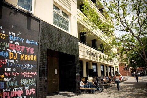 Live Music Melbourne Bus Tour - Gold Coast Attractions 2